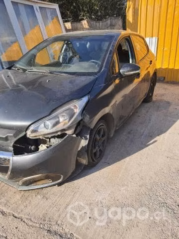 Cuna de motor Peugeot 208 usado