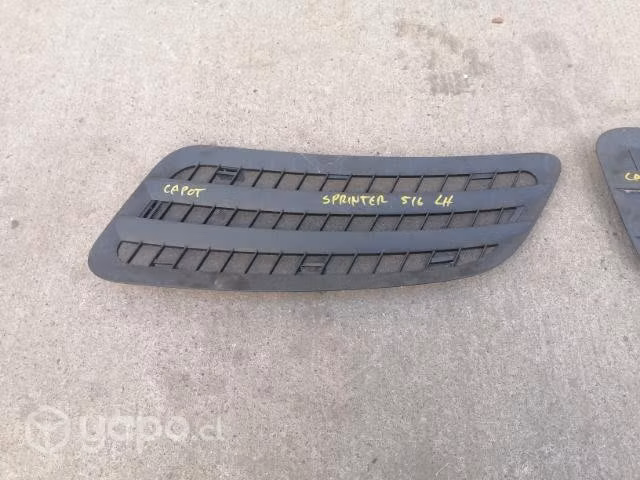 Bisel de capot mercedes SPRINTER 516 RH/ LH