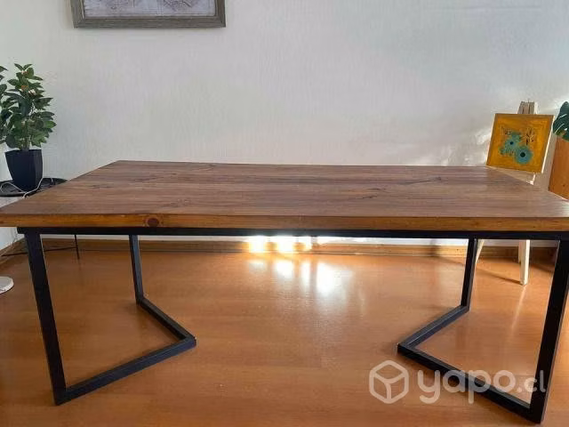 Mesa de comedor o living