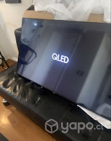 Smart qled Samsung 50 pantalla con franja negra
