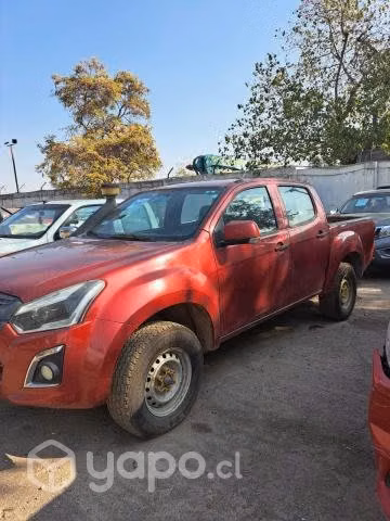 Puerta delantera izquierda chevrolet dmax 2015-202