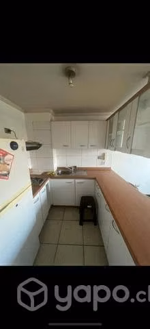 Arriendo departamento, excelente ubicación.