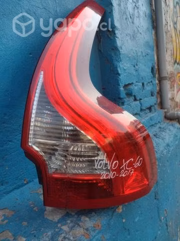 Foco trasero der Volvo cx