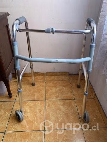 Andador adulto