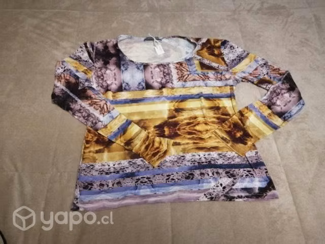 Polera Lineatre