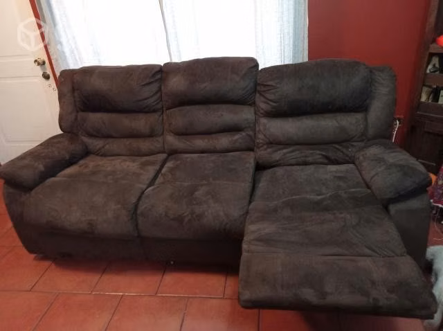 Sofa tres cuerpos