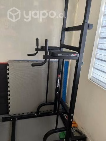 Maquina de ejercicios multiple