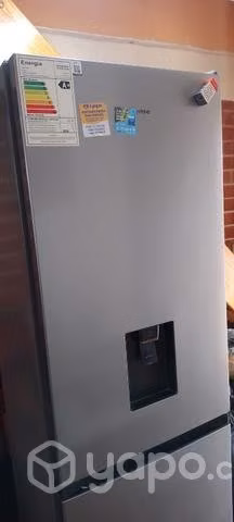 Refrigerador Hisense