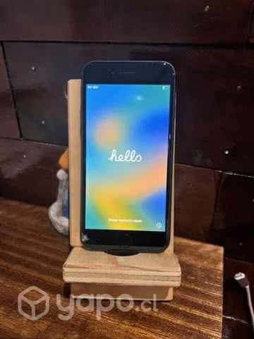 Celular IPhone 8
