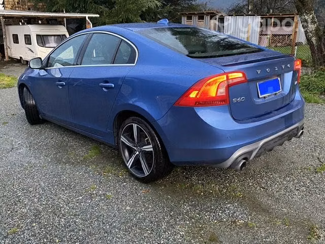 Volvo S60 R-Design al dia 2024