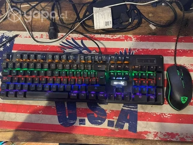 PC gamer + teclado, mouse y monitor