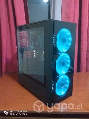 PC Ryzen con todos sus accesorios