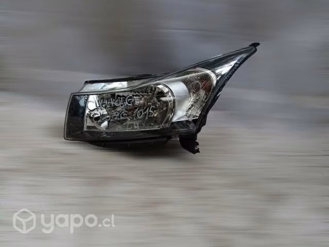 Foco óptico Lh Chevrolet Cruze 2010 2015