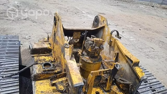 Excavadora cobelco sk210  diversas partes