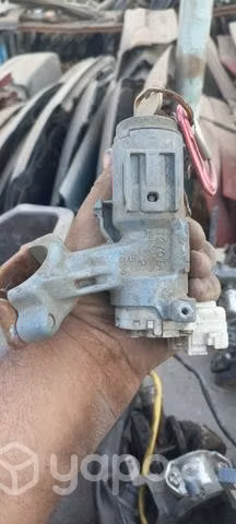 Chapa contacto con llave toyota yaris ecco