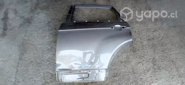 Puerta Trasera Izquierda Detalle Captiva 2016