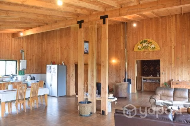 Parcela con casa 196m2 entre Lican Ray Coñaripe