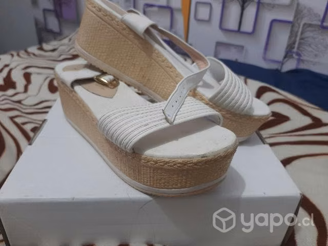 En venta por motivo de viaje