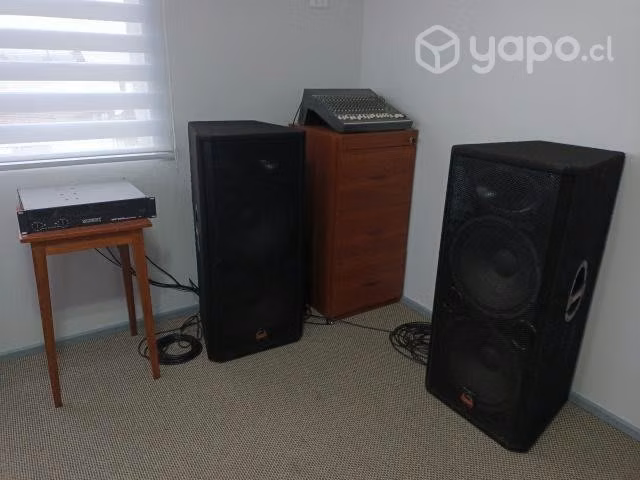 Equipo de sonido y más