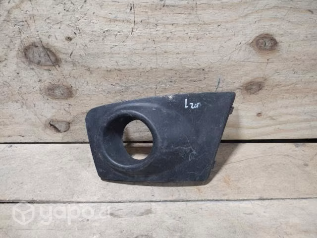 Tapa neblinero Mitsubishi l200 /m01nj2hh