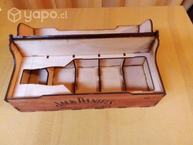 Caja Jack Daniel´s (no incluye botella)