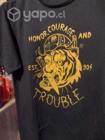 Poleras perfectas condiciones - Imagen 5