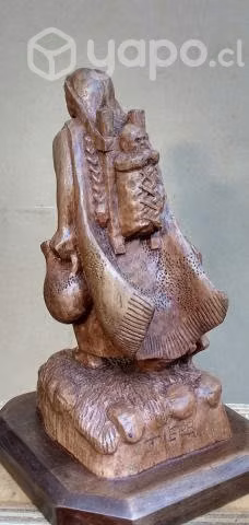 Escultura de madera hecha a mano - PIEZA ÚNICA
