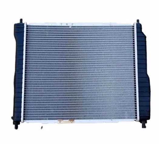 Radiador de motor Chevrolet aveo año 2005/2008 - Imagen 2