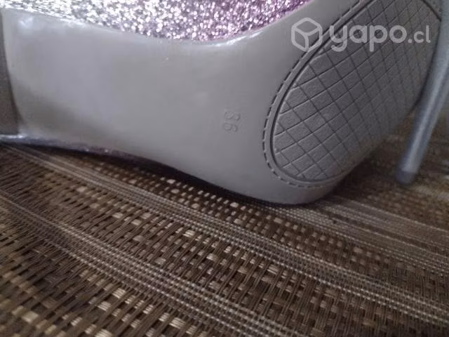 Tacones de punta - Imagen 3