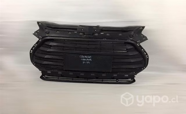 Máscara Chevrolet tracker 2021-2022