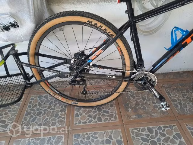 Trek xcaliber 8