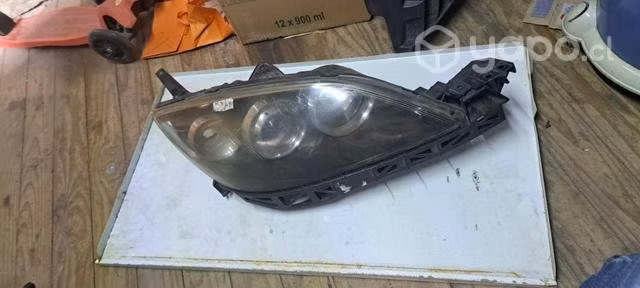 Optico mazda 3 HB derecho con soporte