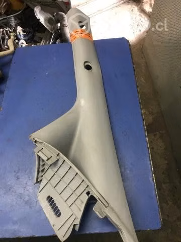 Tapiz cubre pilar delantero sup izq Hyundai H1