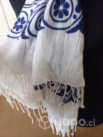 Pañuelo con diseño Azul