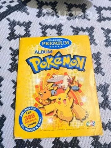 Álbum pokemon premium colección, salo.