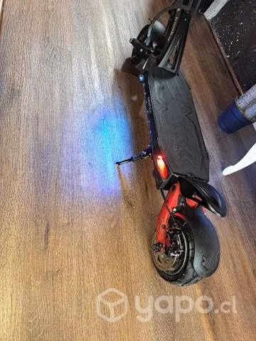 Scooter kaabo mantis 8 plus