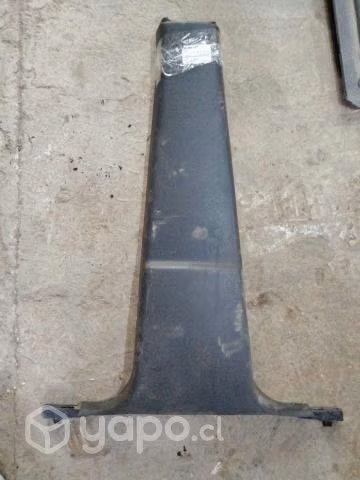 Tapiz cubre pilar central inferior izq Dakota 2012