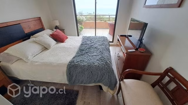 Departamento en condominio Cau Cau, Horcon