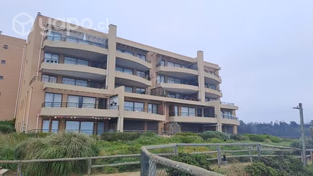 Departamento en condominio Cau Cau, Horcon