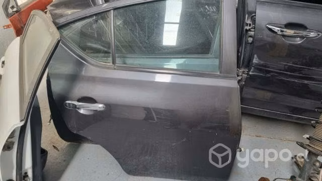 Puertas nissan versa 2019