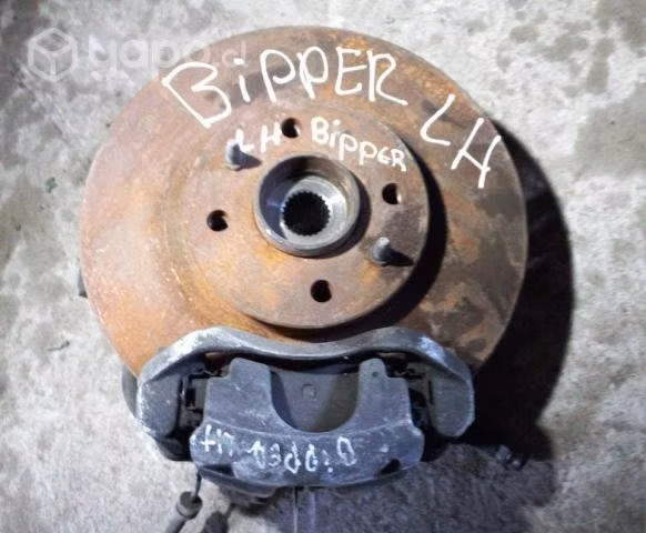Maza izquierda Peugeot Bipper