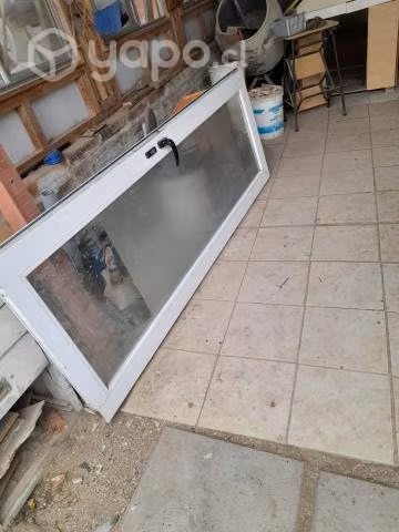 Puerta aluminio