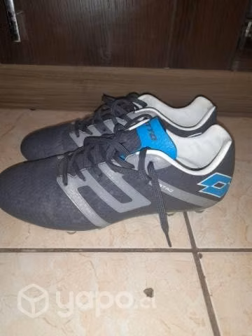 Zapatos de fútbol Lotto talla N43