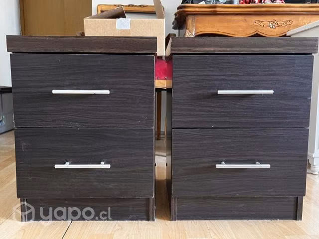 Par de veladores 2x 29.990