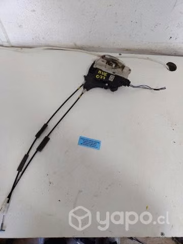 Chapa C/Cierre Centra Pta del izq Mitsub L200 2014
