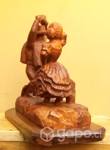 La magia de la cueca en una escultura / EXCLUSIVA