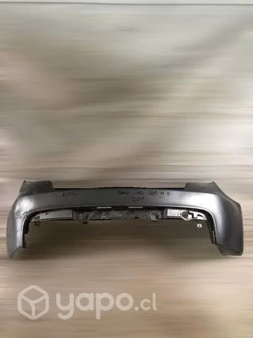 Parachoque trasero Bmw 116i 2011