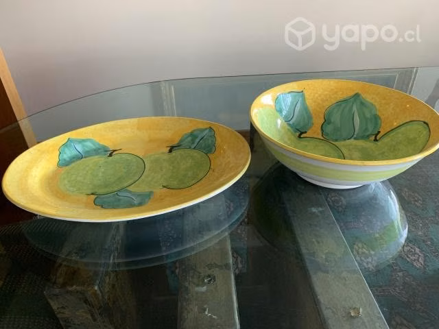 2 fuentes de cerámica pintada, italiana. Impecable