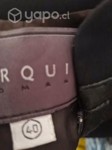 Chaqueta negra