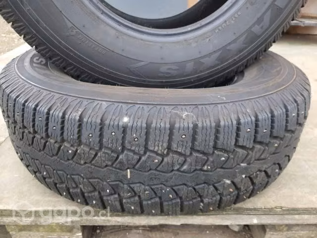 Neumaticos MAXXIS 245 70 R16